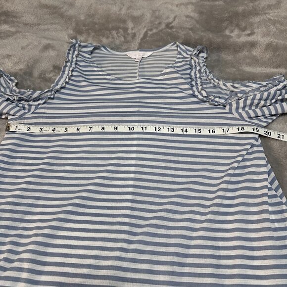 Lauren Conrad Top L- Stripped Top- Cold shoulder - Picture 4 of 6